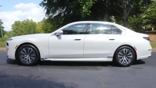 2025 BMW i7 WBY43EJ09SCU88742