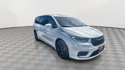 2022 Chrysler Pacifica 2C4RC1S76NR201915
