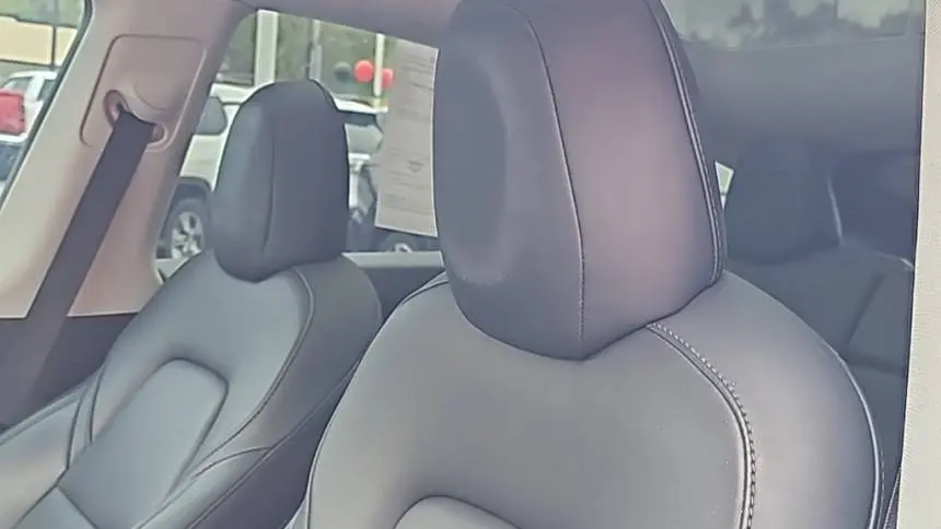 2021 Tesla Model Y 5YJYGAEEXMF148091
