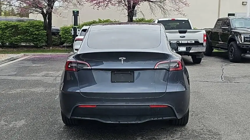2021 Tesla Model Y 5YJYGAEEXMF148091