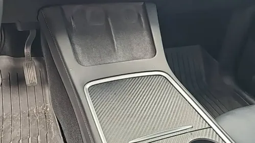 2021 Tesla Model Y 5YJYGAEEXMF148091