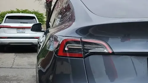 2021 Tesla Model Y 5YJYGAEEXMF148091