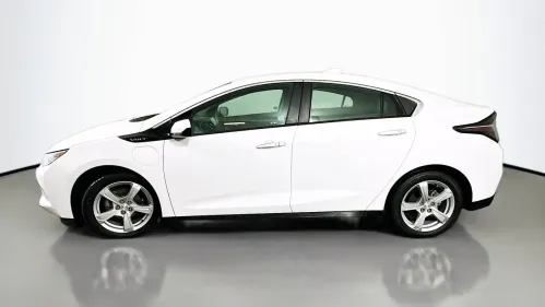 2018 Chevrolet VOLT - Images - 4