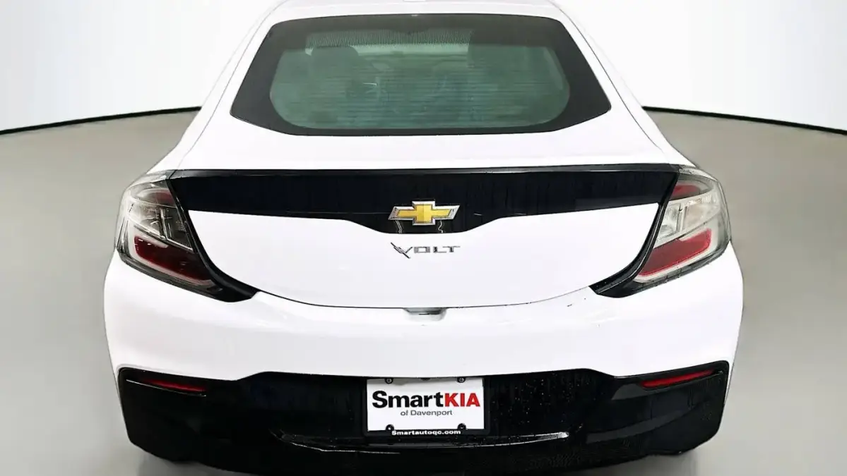 2018 Chevrolet VOLT - Images - 6