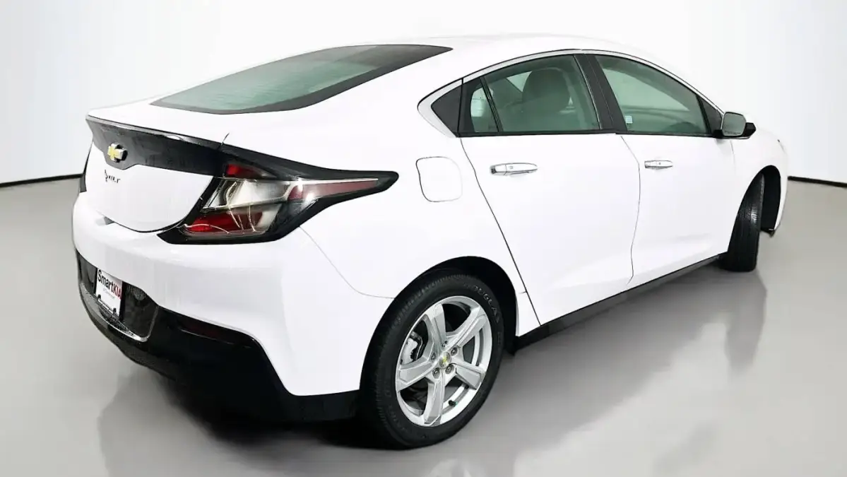 2018 Chevrolet VOLT - Images - 7