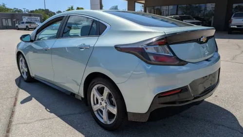 2018 Chevrolet VOLT - Images - 5