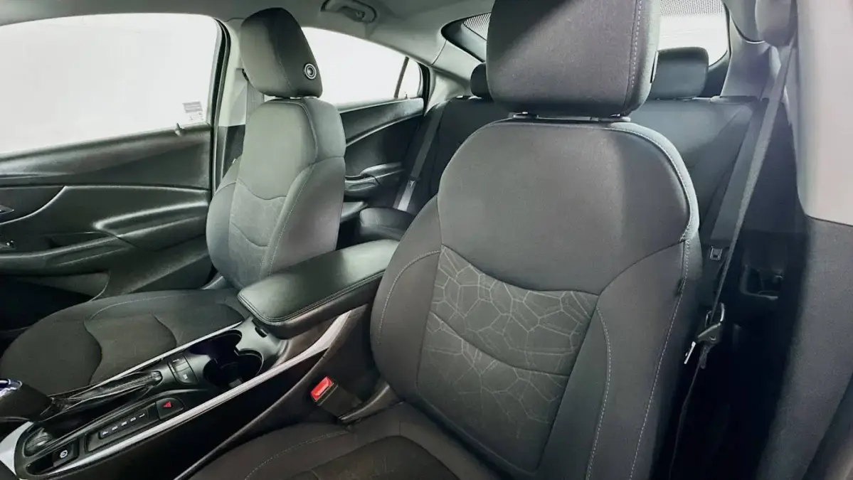2018 Chevrolet VOLT - Images - 19