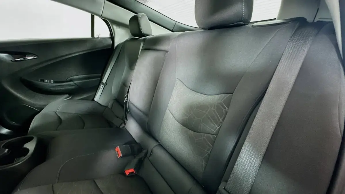 2018 Chevrolet VOLT - Images - 22