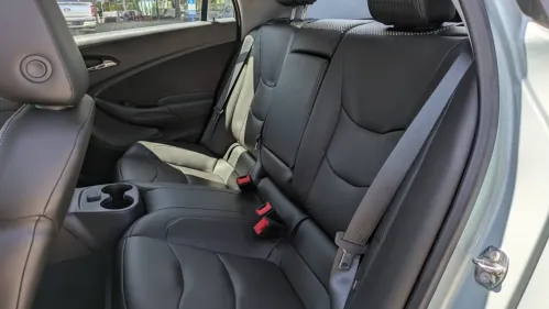 2018 Chevrolet VOLT - Images - 12