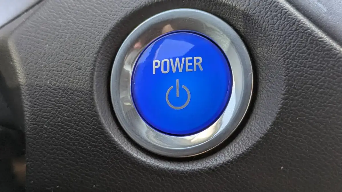 2018 Chevrolet VOLT - Images - 32