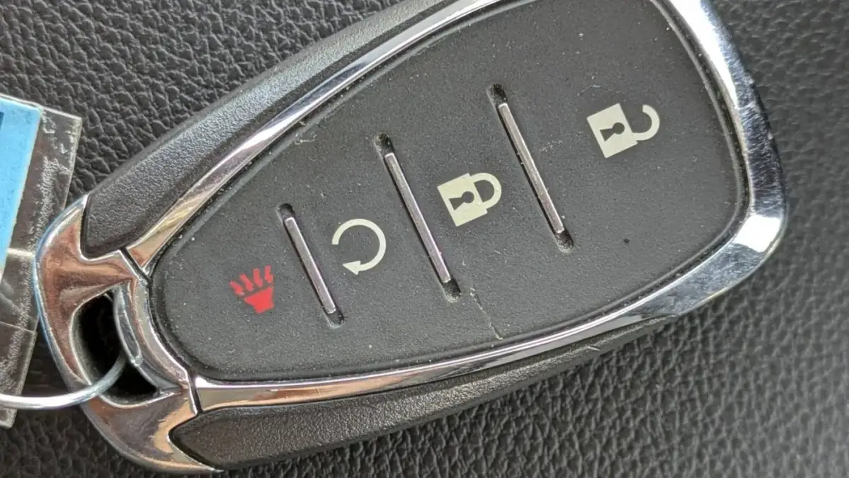 2018 Chevrolet VOLT - Images - 33