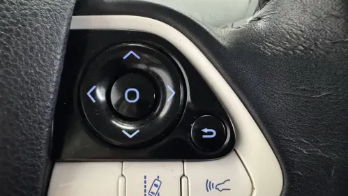 2017 Toyota Prius Prime - Images - 21