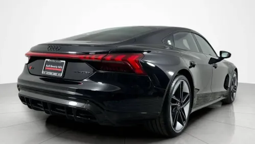 2024 Audi RS e-tron GT - Images - 24