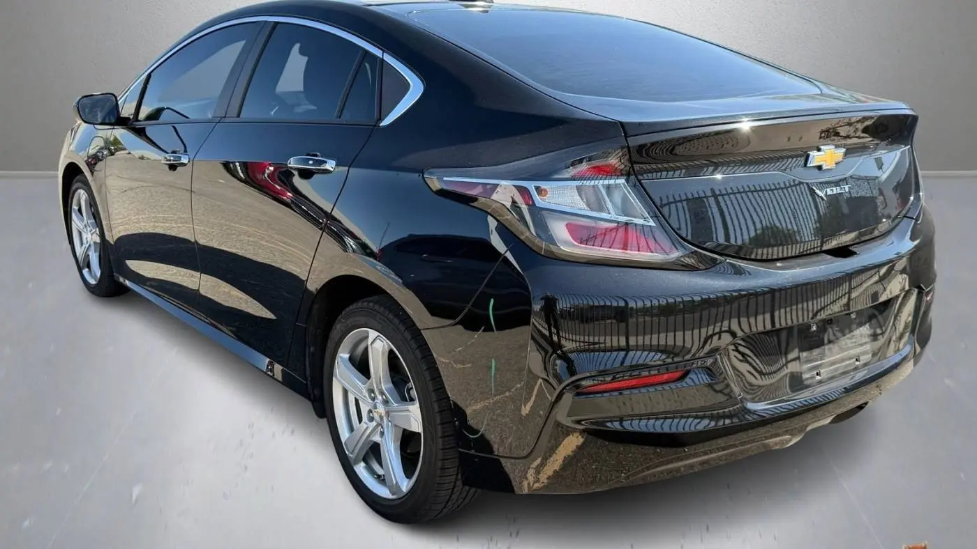 2017 Chevrolet VOLT 1G1RA6S56HU101282