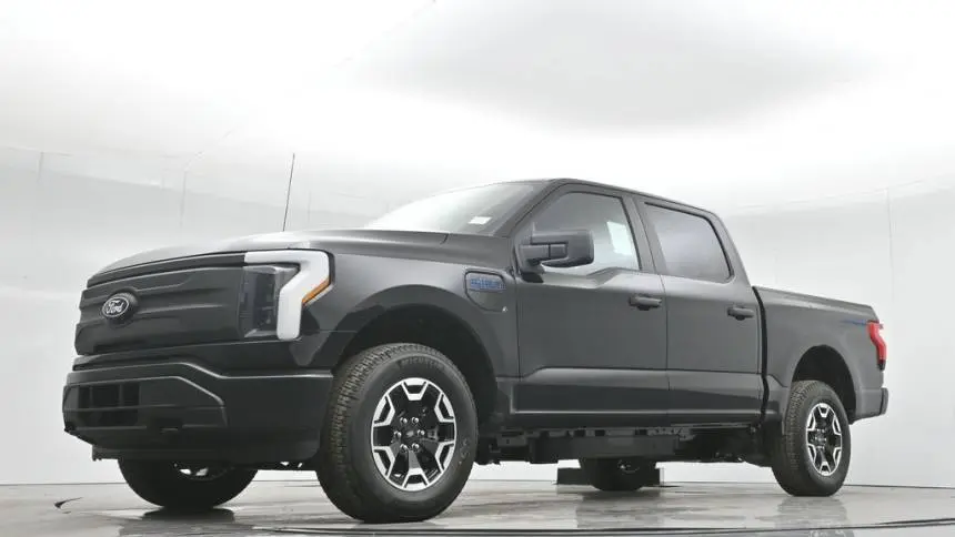 2024 Ford F-150 Lightning 1FT6W1B70RWG32953