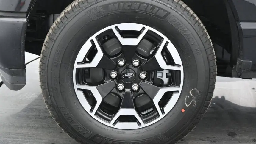 2024 Ford F-150 Lightning 1FT6W1B70RWG32953
