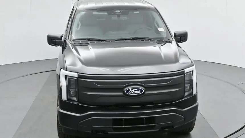 2024 Ford F-150 Lightning 1FT6W1B70RWG32953