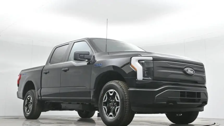 2024 Ford F-150 Lightning 1FT6W1B70RWG32953