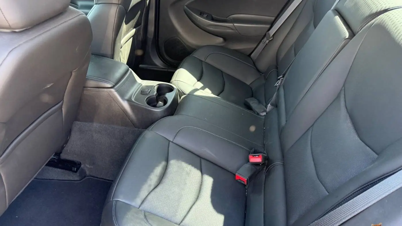 2017 Chevrolet VOLT 1G1RA6S56HU101282