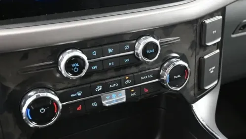 2024 Ford F-150 Lightning 1FT6W1B70RWG32953