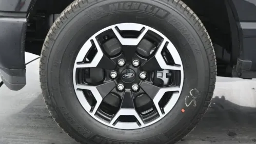2024 Ford F-150 Lightning 1FT6W1B70RWG32953