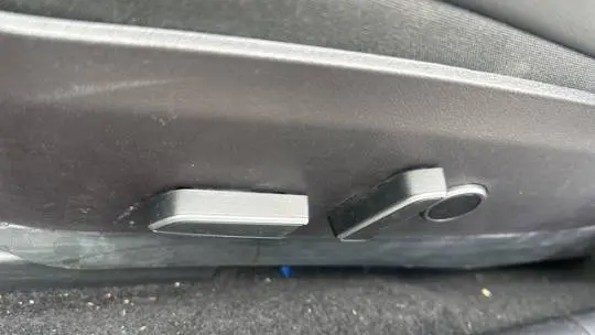 2022 Tesla Model 3 5YJ3E1EB8NF328015