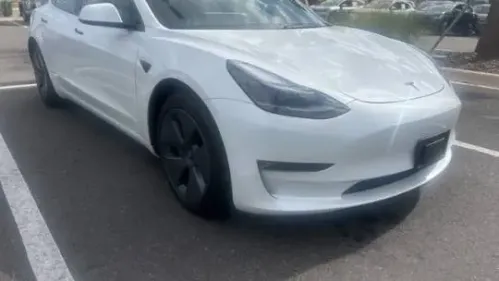 2022 Tesla Model 3 5YJ3E1EB8NF328015