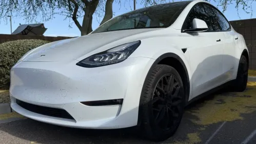 2021 Tesla Model Y 5YJYGDEE9MF299599