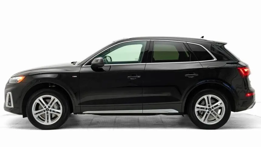 2023 Audi Q5 WA1E2AFY8P2142723