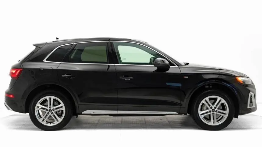2023 Audi Q5 WA1E2AFY8P2142723