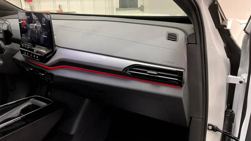 2025 Volkswagen ID.4 1V25MPE85SC005339