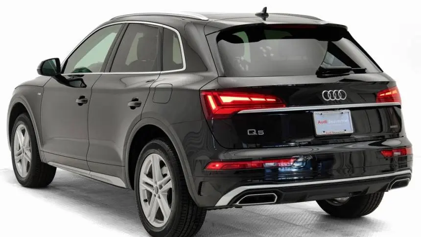 2023 Audi Q5 WA1E2AFY8P2142723