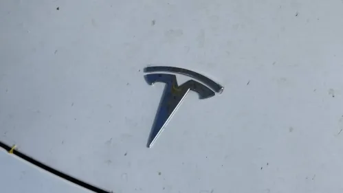 2021 Tesla Model Y 5YJYGDEE9MF299599