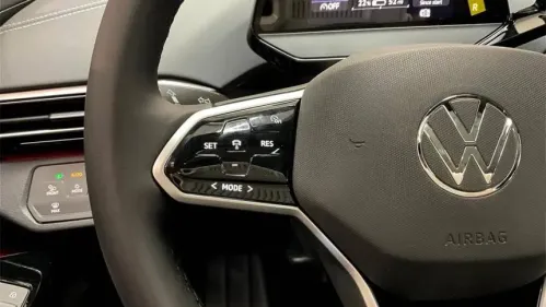 2025 Volkswagen ID.4 1V25MPE85SC005339