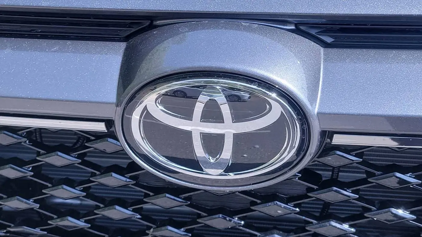 2025 Toyota RAV4 Plug-In Hybrid JTMAB3FV1SD254766
