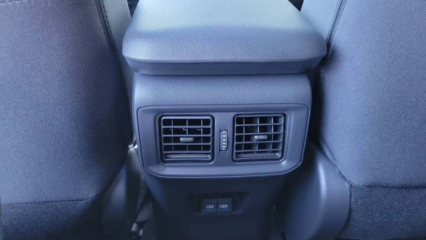 2025 Toyota RAV4 Plug-In Hybrid JTMAB3FV1SD254766