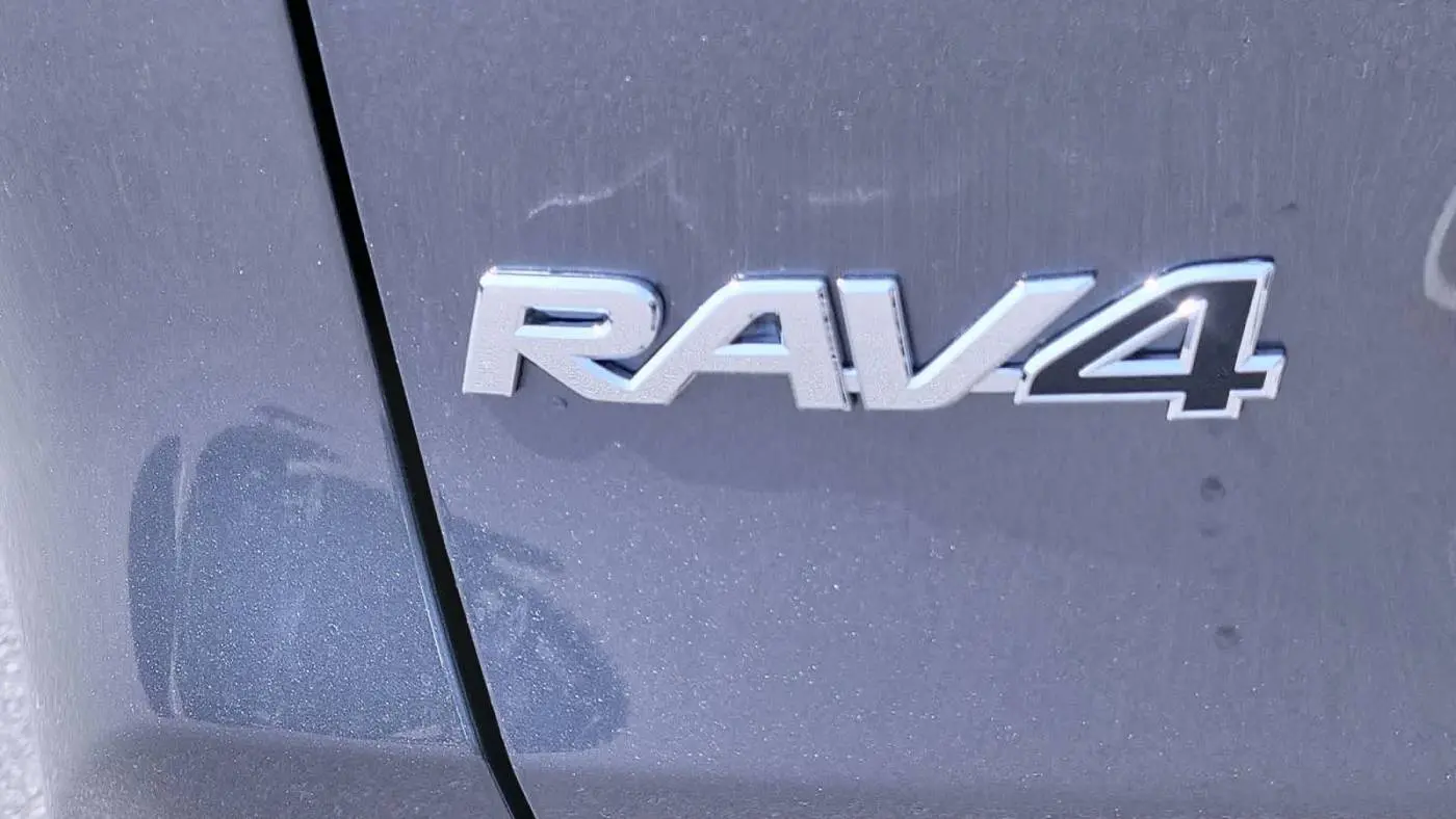 2025 Toyota RAV4 Plug-In Hybrid JTMAB3FV1SD254766