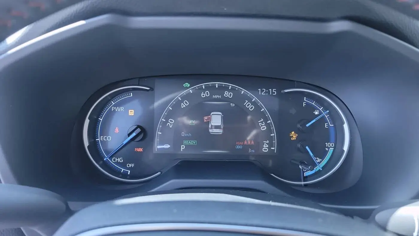 2025 Toyota RAV4 Plug-In Hybrid JTMAB3FV1SD254766