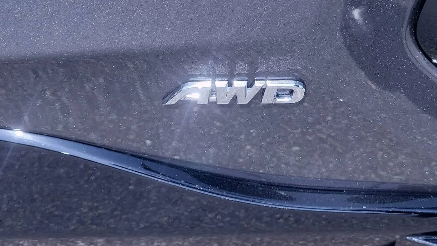 2025 Toyota RAV4 Plug-In Hybrid JTMAB3FV1SD254766