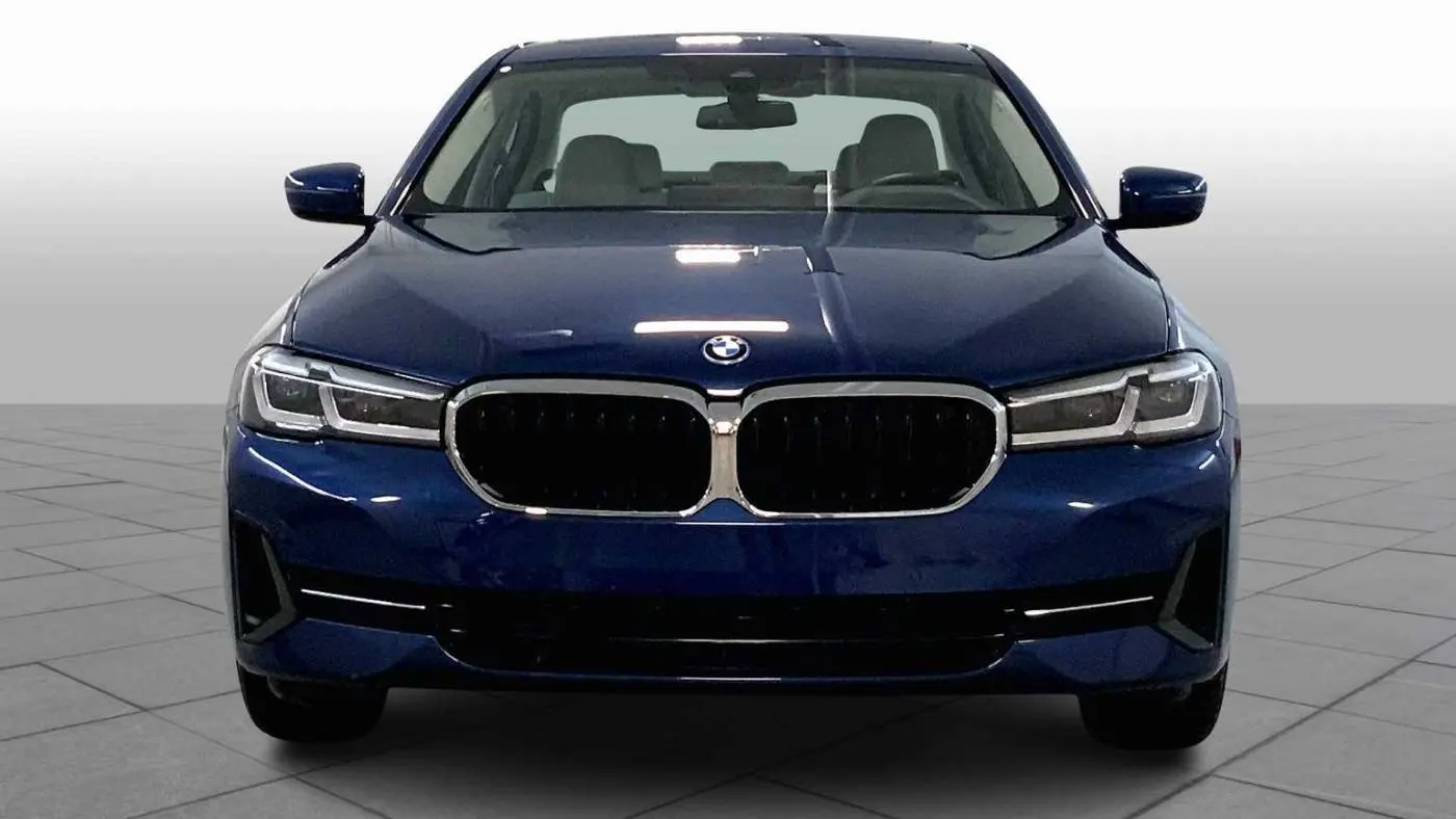 2022 BMW 5 Series WBA33AG01NCK31296