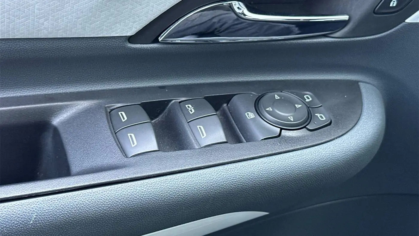 2019 Chevrolet Bolt 1G1FY6S08K4135573