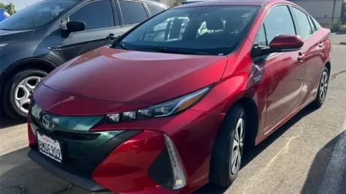 2019 Toyota Prius Prime - Images - 2