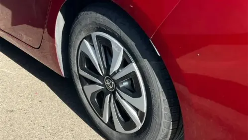 2019 Toyota Prius Prime - Images - 9