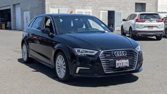 2017 Audi A3 Sportback e-tron - Images - 3
