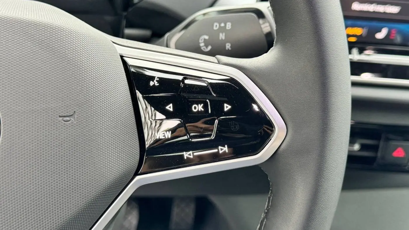2025 Volkswagen ID.4 1V2CRPE87SC005710