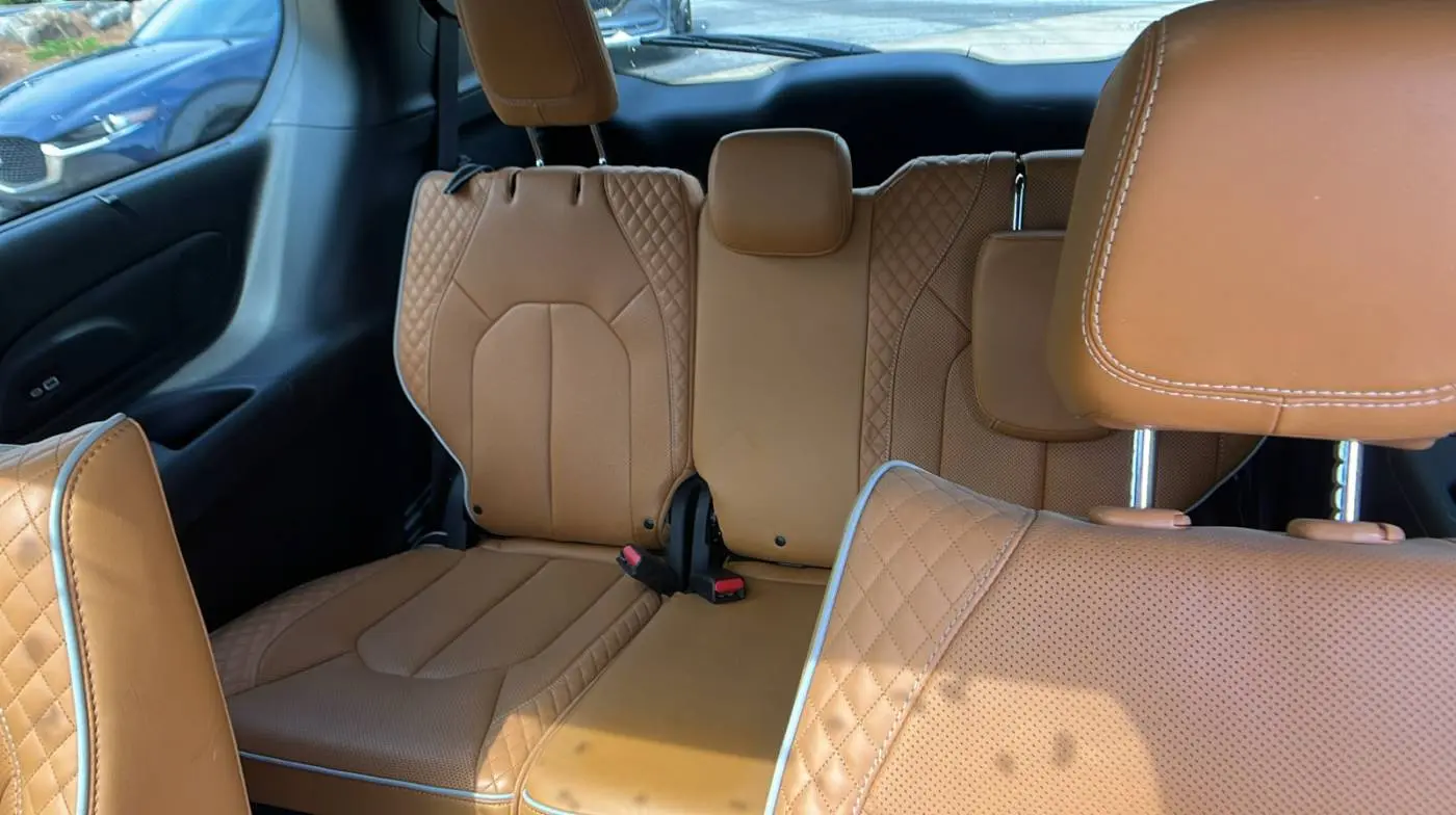 2021 Chrysler Pacifica 2C4RC1N72MR508413