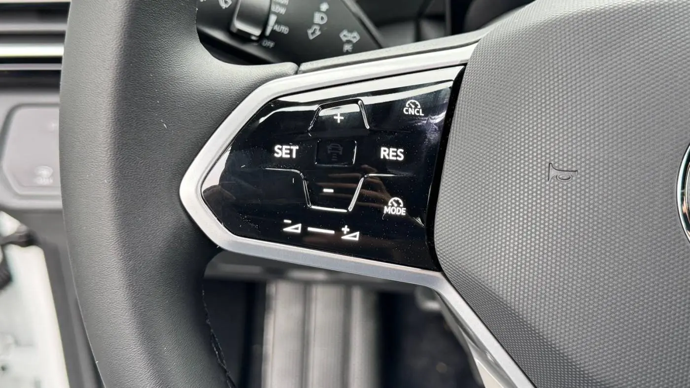 2025 Volkswagen ID.4 1V2CRPE87SC005710