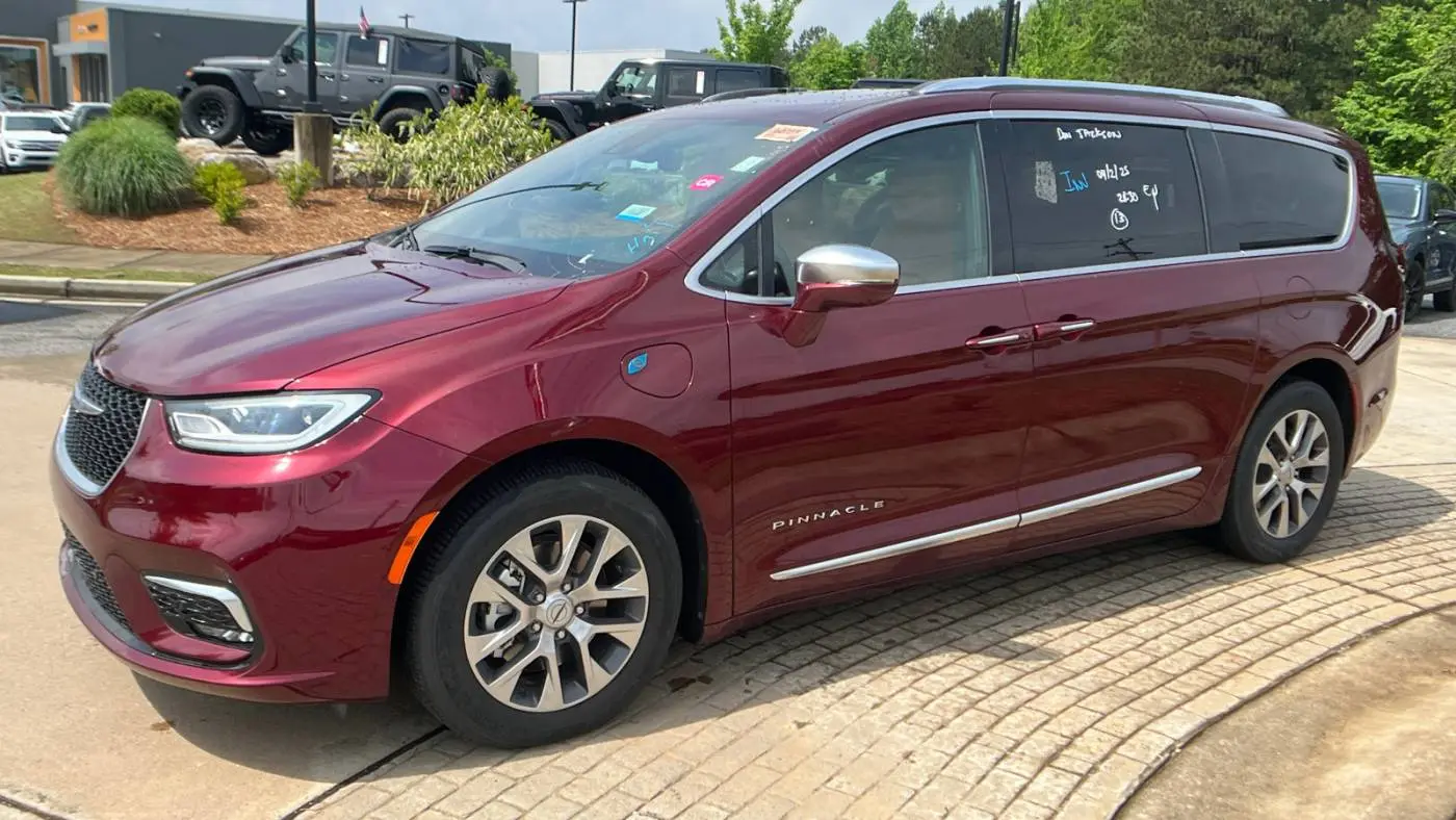 2021 Chrysler Pacifica 2C4RC1N72MR508413