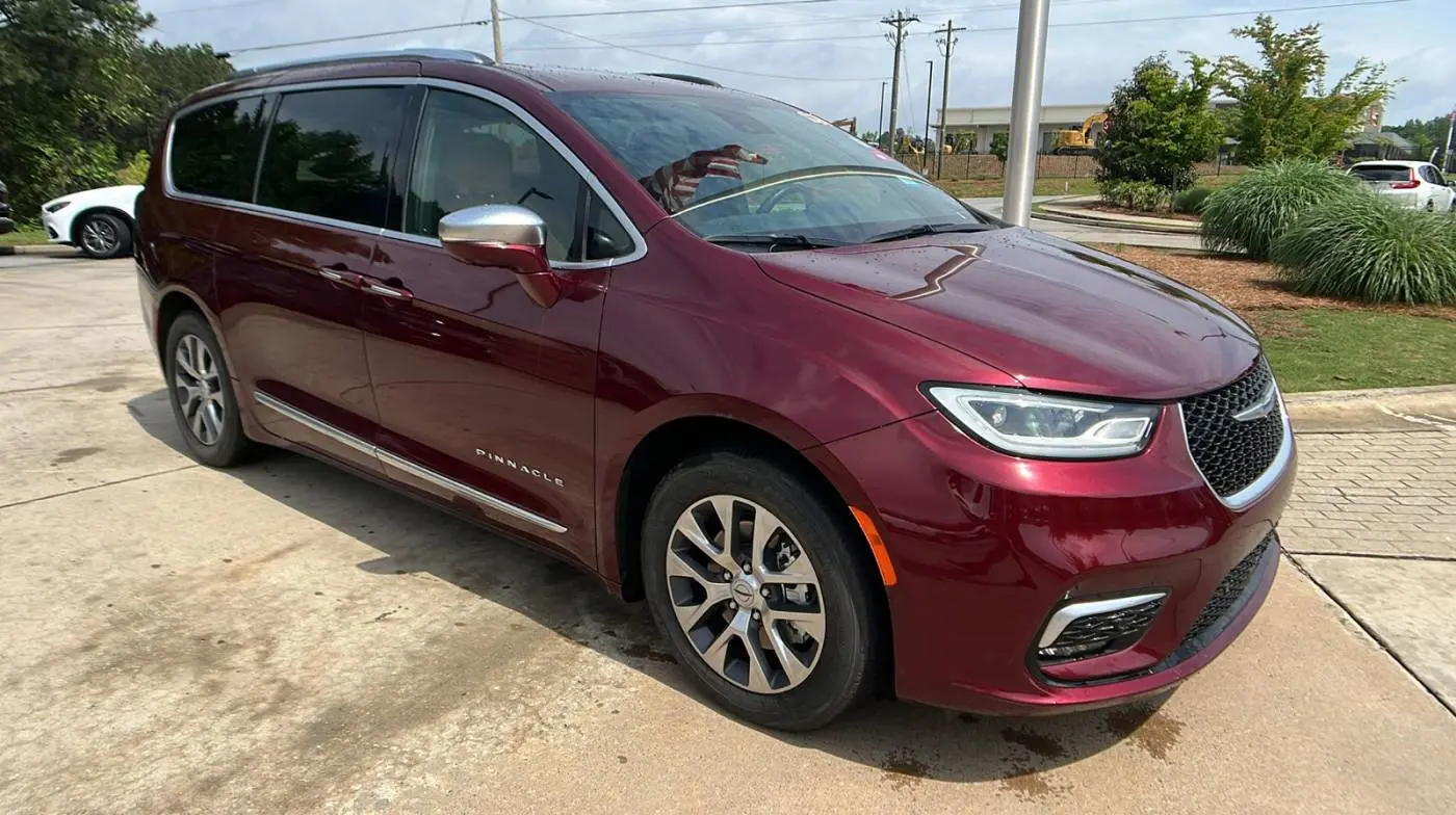 2021 Chrysler Pacifica 2C4RC1N72MR508413