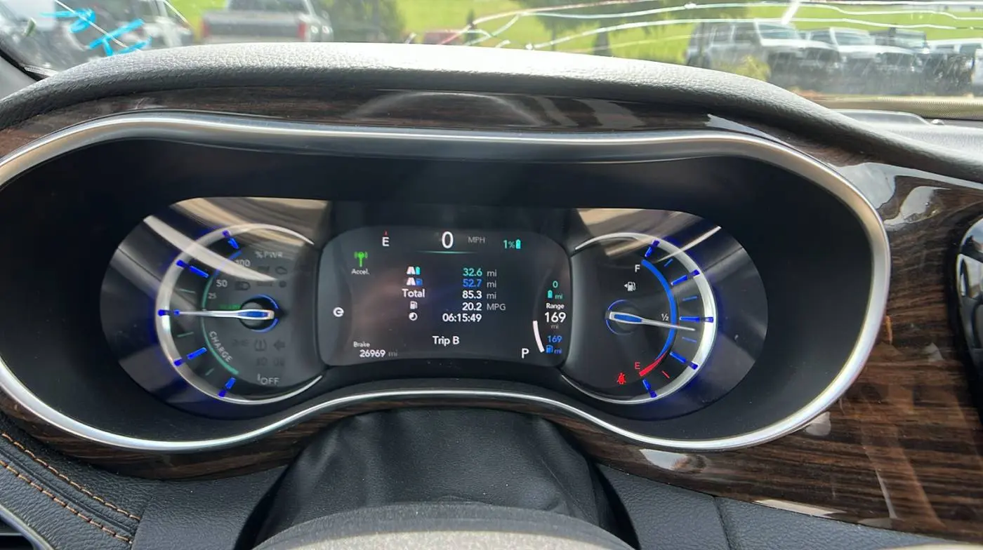 2021 Chrysler Pacifica 2C4RC1N72MR508413